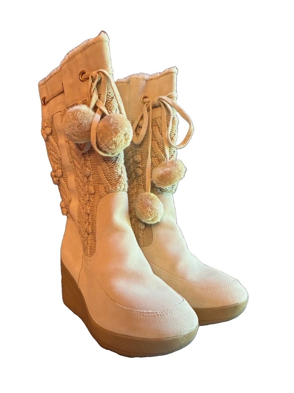 Red Camel Women’s Washington Cow Suede Fur Lined Mid Rise Boots, Size 8.5M